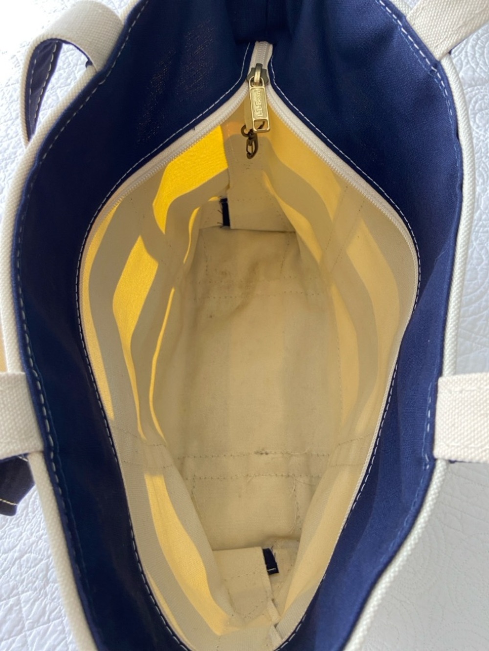 L.L. Bean 90s Yellow and Navy Striped Canvas Boat and Tote Bg - Picture 8 of 17